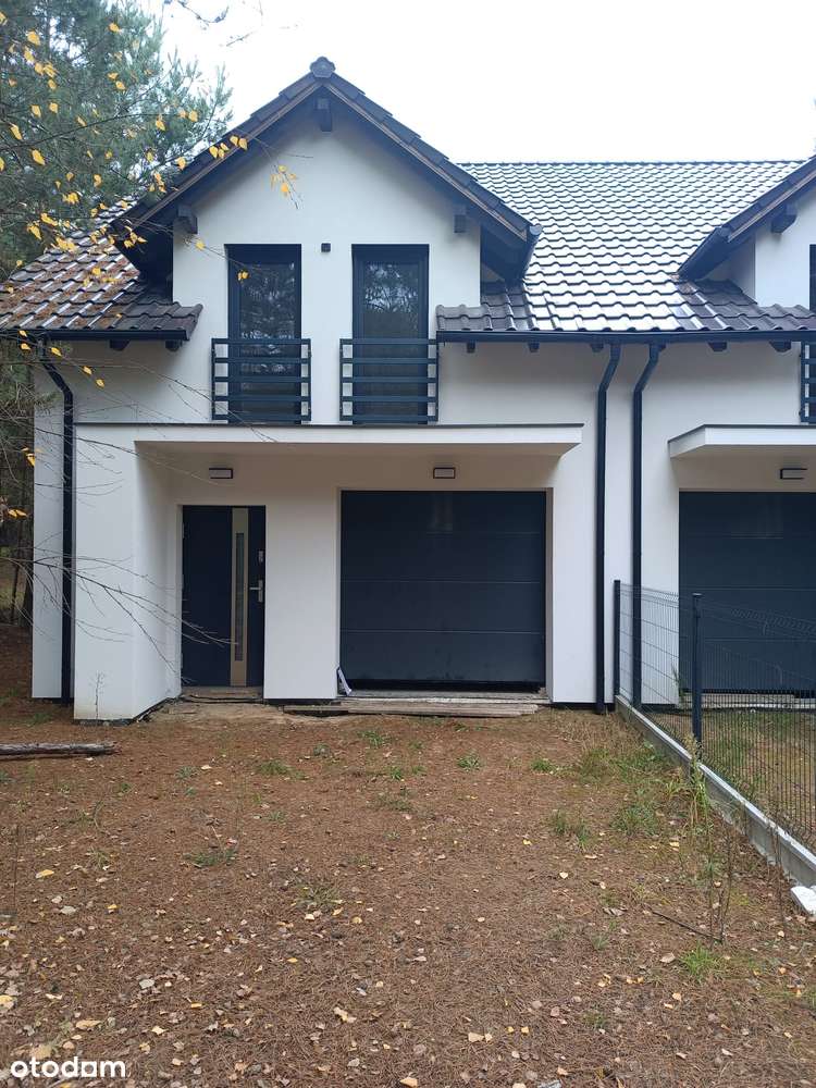 Wyjątkowy segment domu  – idealny dla rodziny, wśród jezior i lasów-11