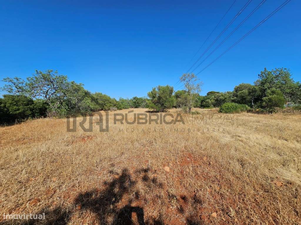 Terreno Rústico com acesso em alcatrão em Vilamoura-6