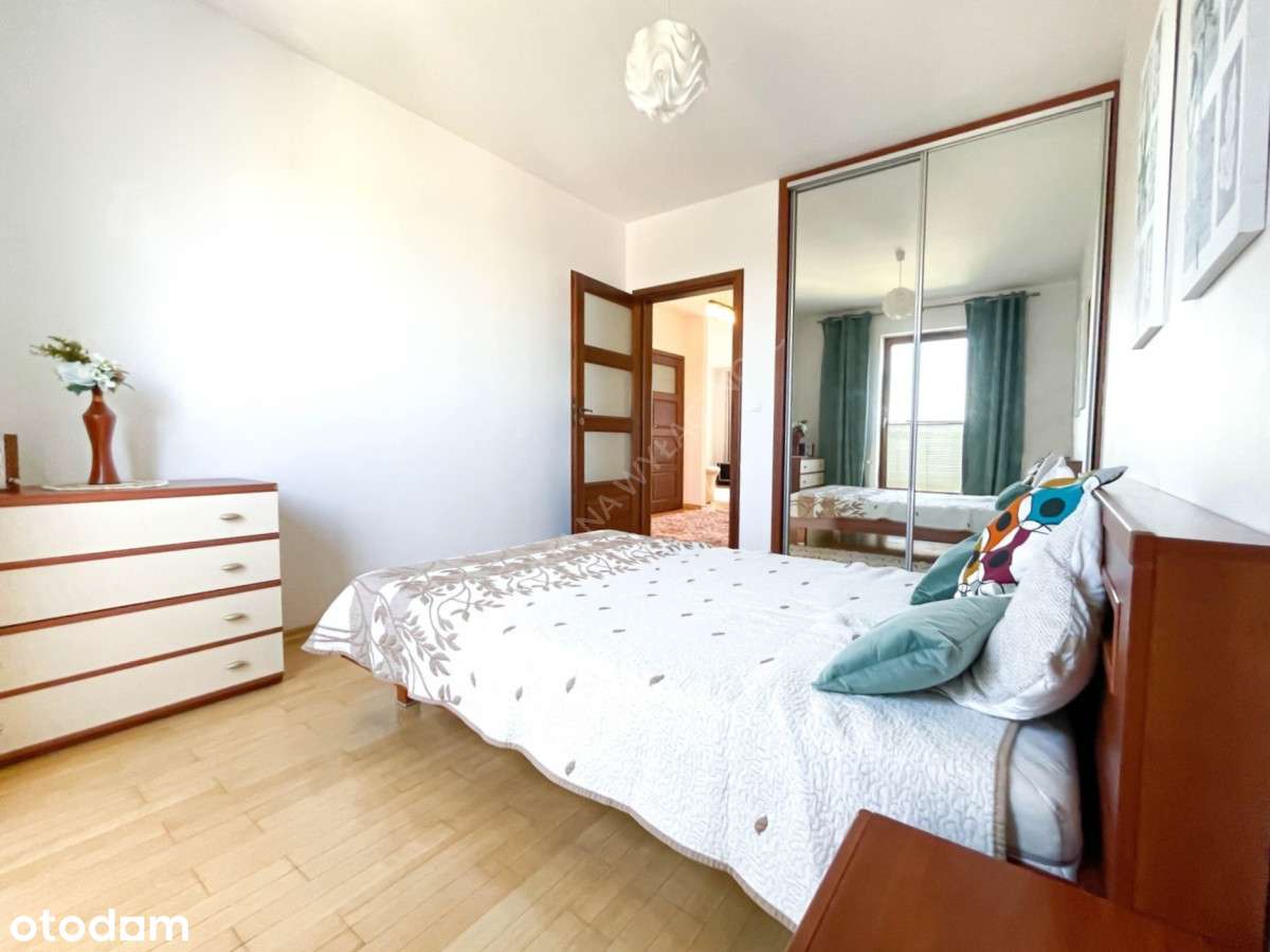 3-pokoje, oddzielna widna kuchnia, balkon, parking - Pełny obrazek: 2/20