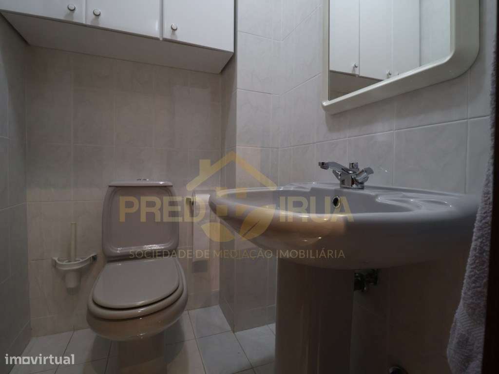 Fantástico T3 em Arcozelo com vistas de mar-8