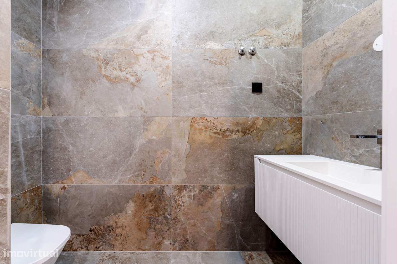 Moradia T3 Nova com Piscina em Palmela - Urbanização calma junto à A33-12