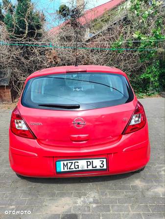 Opel Corsa 1.2 16V Cosmo - 3