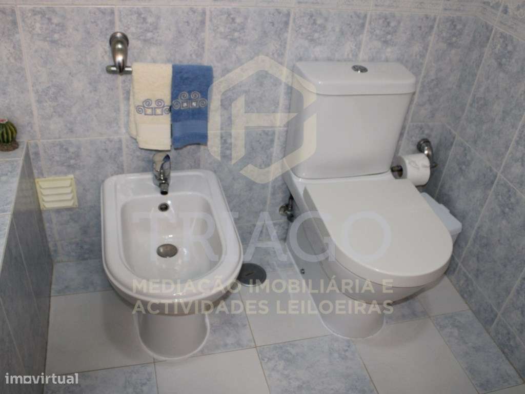 Fantástica Moradia T4 mais Escritório com Garagem-29