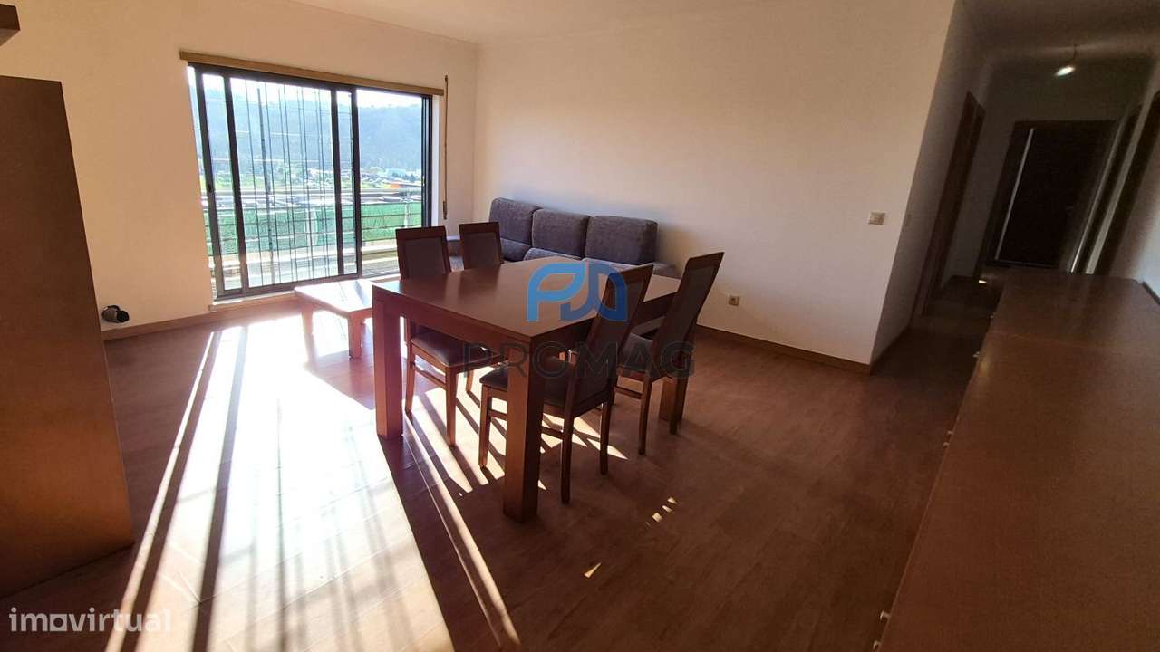 Harmonioso Apartamento T3 em Alfena-8