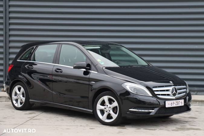 Mercedes-Benz B 180 CDI BlueEFFICIENCY - 1