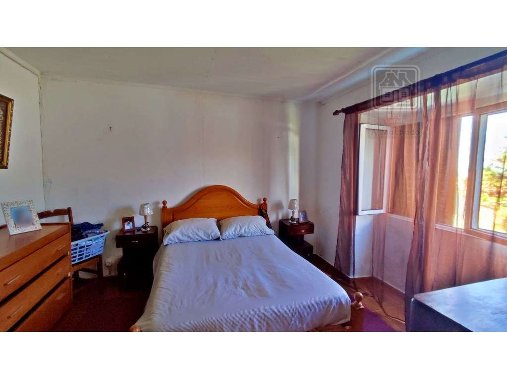 VENDA de CASA - MORADIA com Jardim, Entrada Lateral e Quintal - Fen...-24