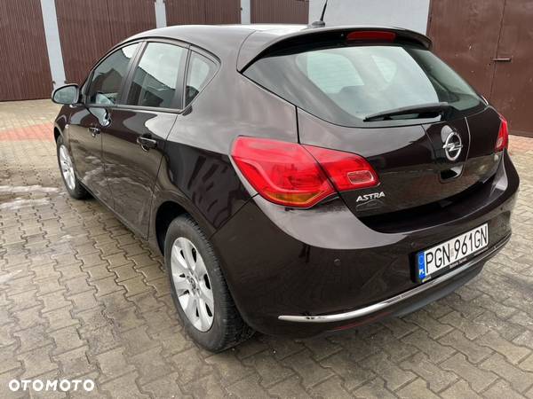 Opel Astra IV 1.6 Enjoy - 16