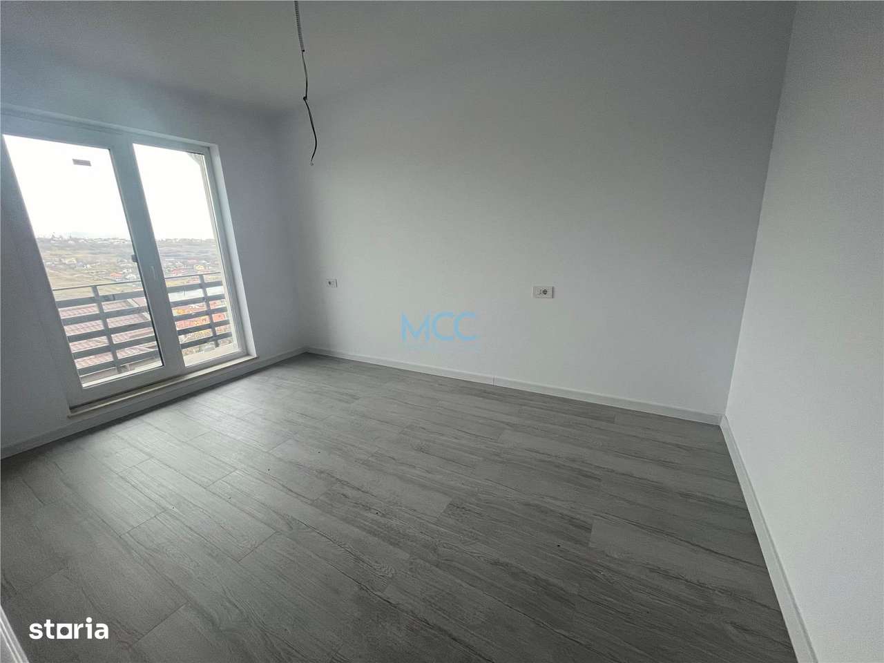 Vand Casa (tip Duplex) Valea Lupului Str.SoareluiStr .Academiei-6