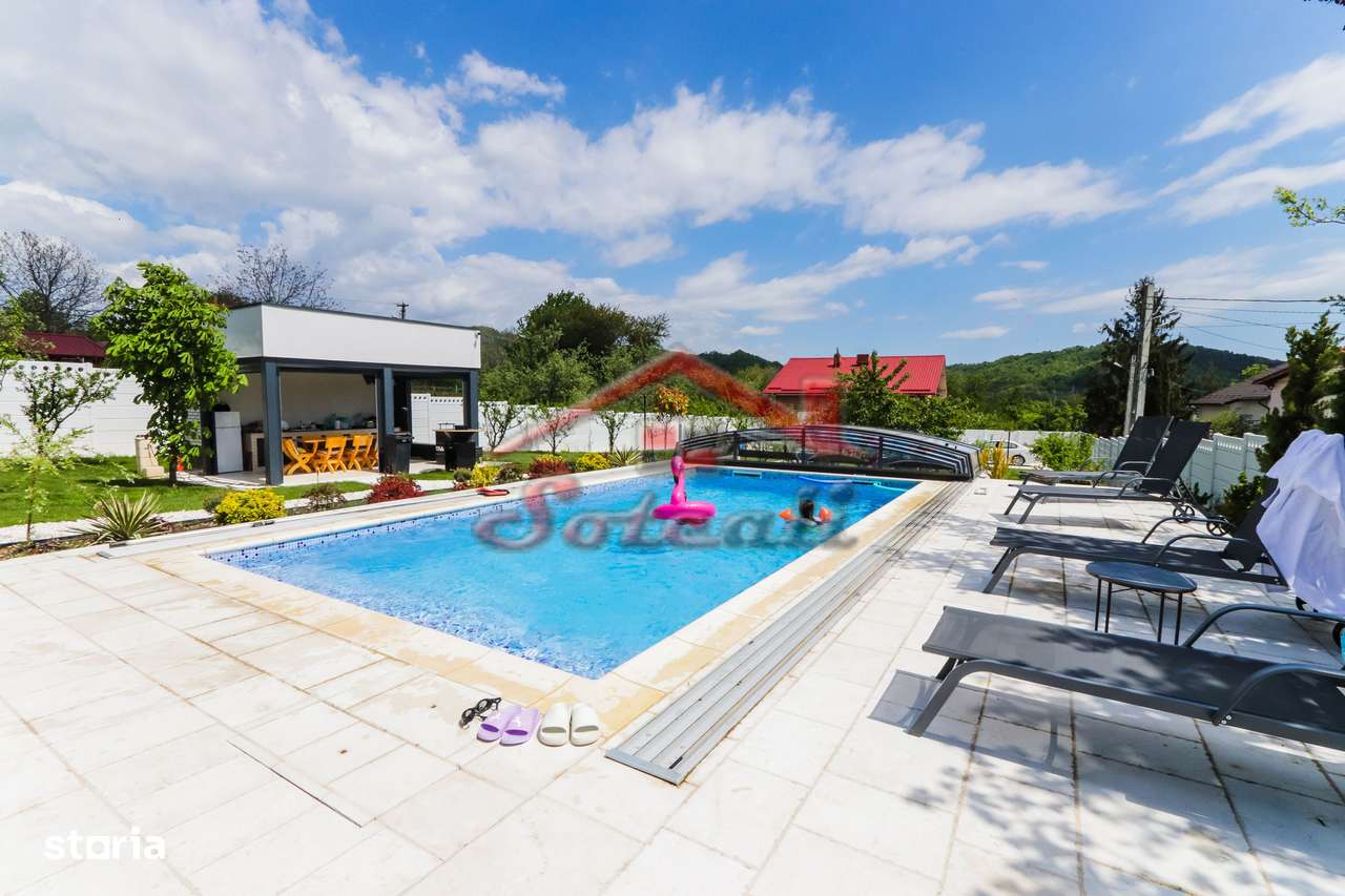 VILĂ MODERNĂ DE LUX CU PISCINĂ, FOTOVOLTAICE ȘI FOIȘOR – BREAZA-14