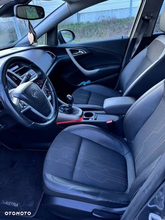 Opel Astra 1.4 Turbo Edition - 12