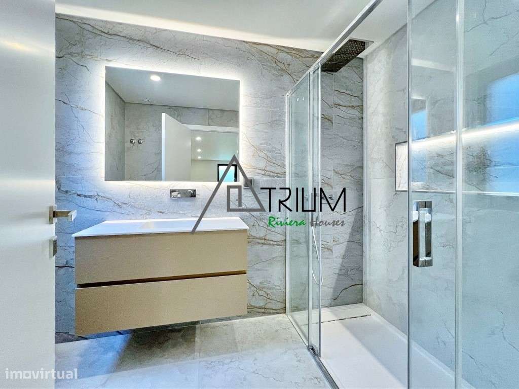 Moradia Contemporânea de Luxo com Piscina Aquecida, Jardim e Cave M...-43