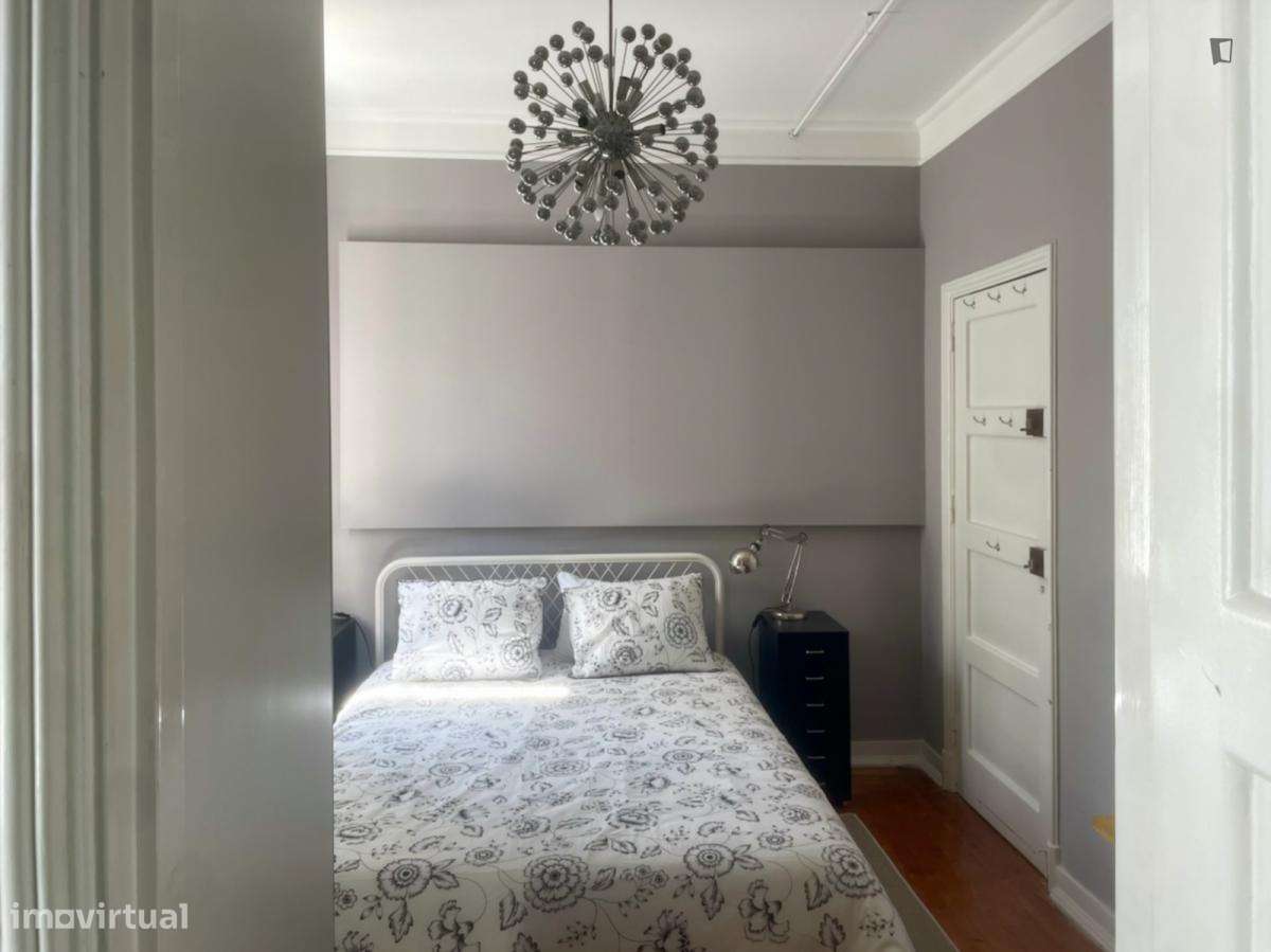 Apartamento com 1 quartos - localizado em Baixa Lisbon - Grande imagem: 2/6