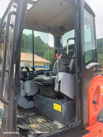 Kubota KX057-4 - 17