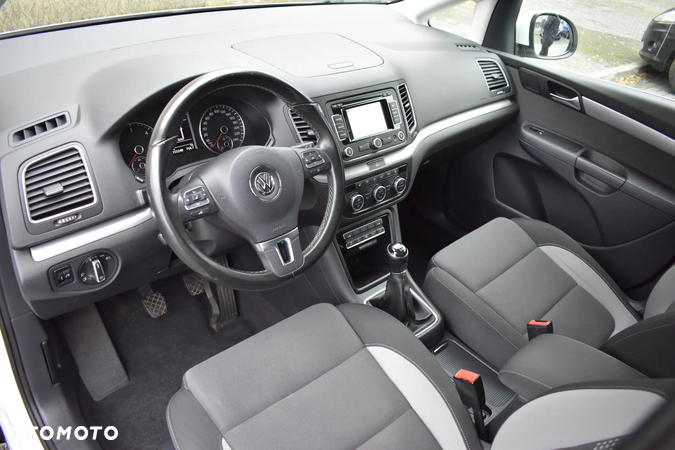 Volkswagen Sharan 2.0 TDI BlueMotion Technology Life - 18