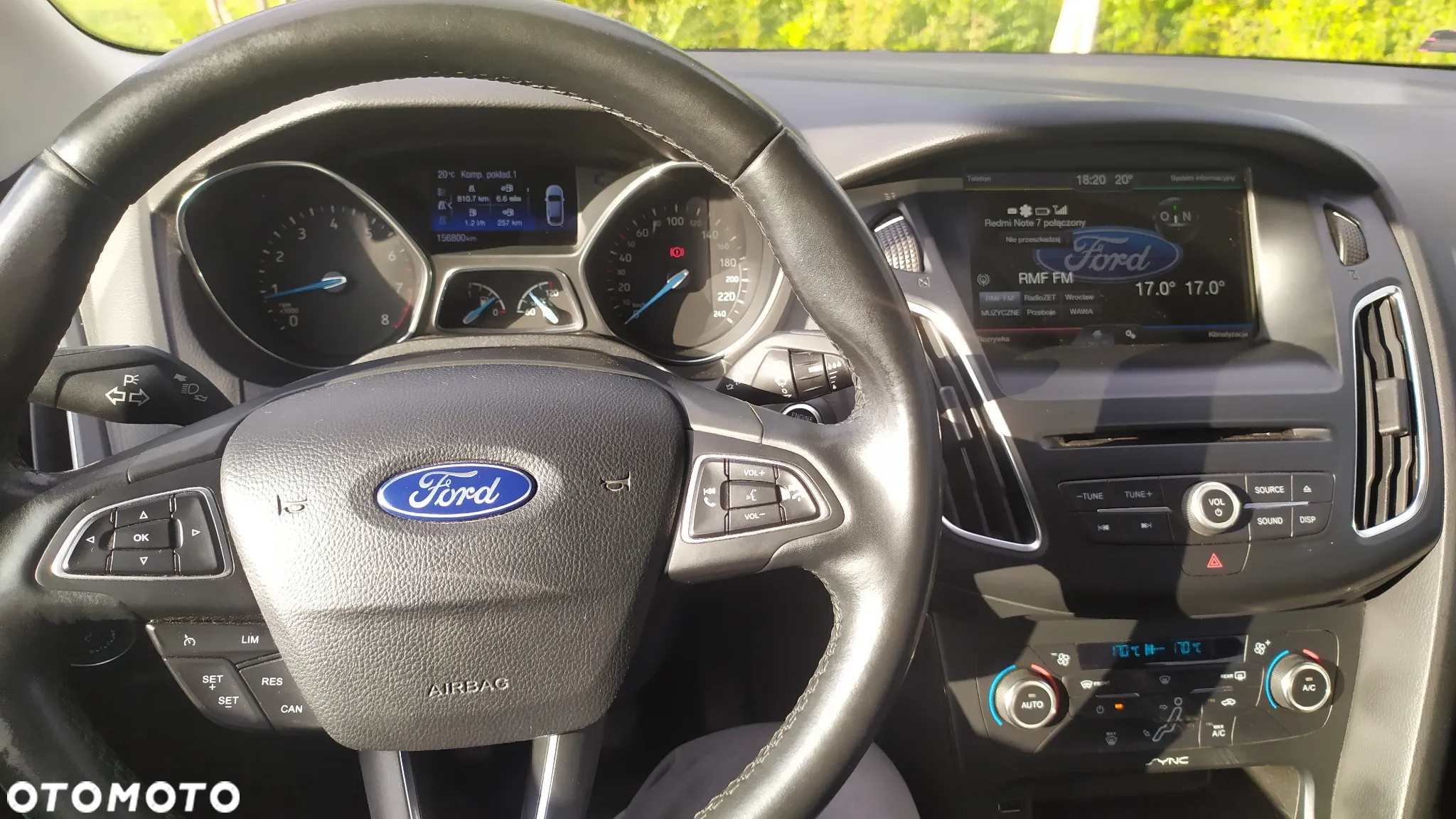 Ford Focus 1.0 EcoBoost Titanium - 11