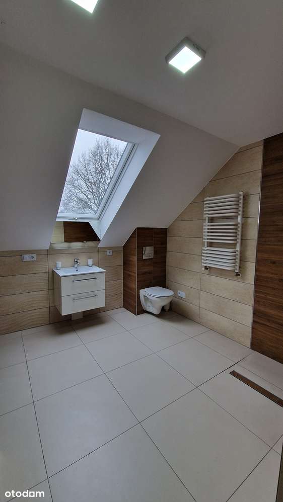 Sprzedam wyremontowany dom w otoczeniu drzew dębowych-14