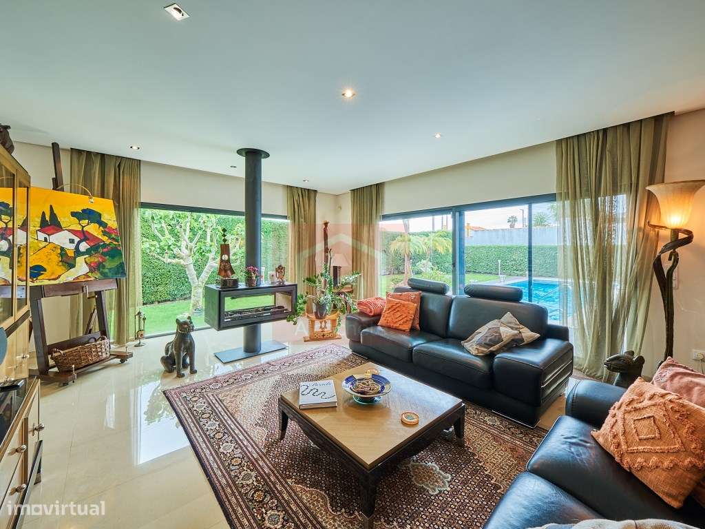 Moradia T4 de Luxo com piscina inserida no condominio privado em Sã...-4