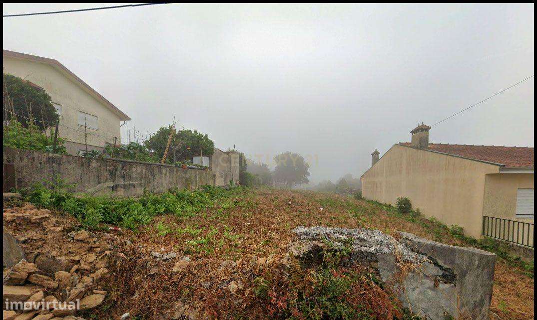 Terreno Rústico com possibilidade de Urbanizar em Silvalde-3