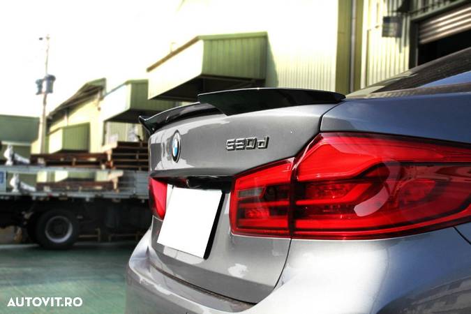 Eleron portbagaj pentru BMW G30 seria 5 model M4 look - 4