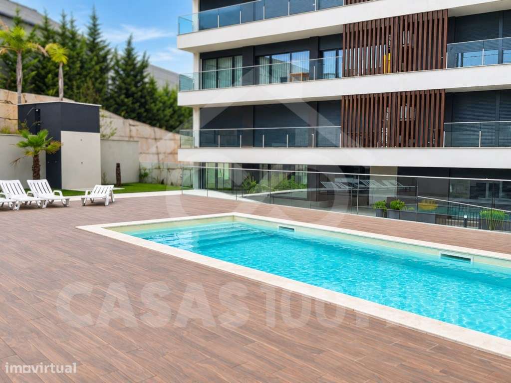 Apartamento T3 em Condomínio Fechado com Piscina-18