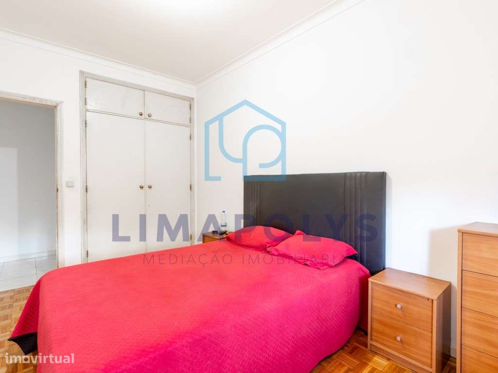 Apartamento T2 com duas frentes-6