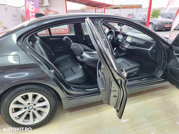 BMW Seria 5 - 27