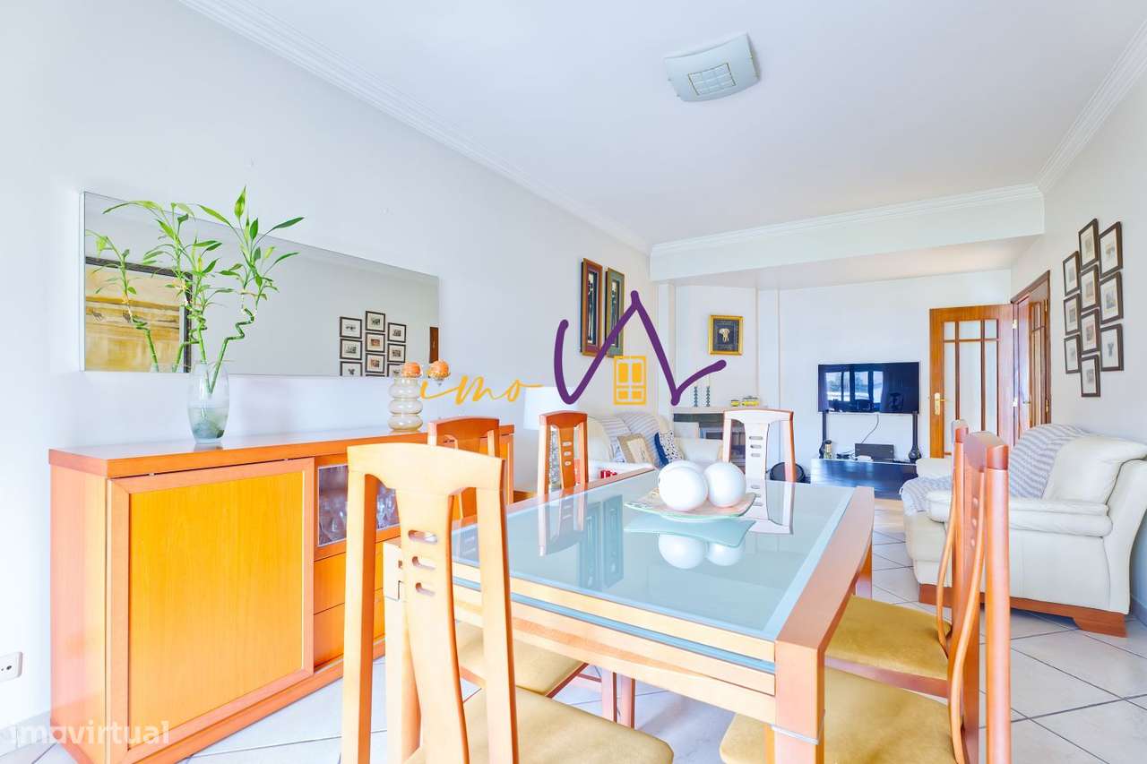 Apartamento T3 com excelentes áreas e uma vista deslumbrante sobre o-6