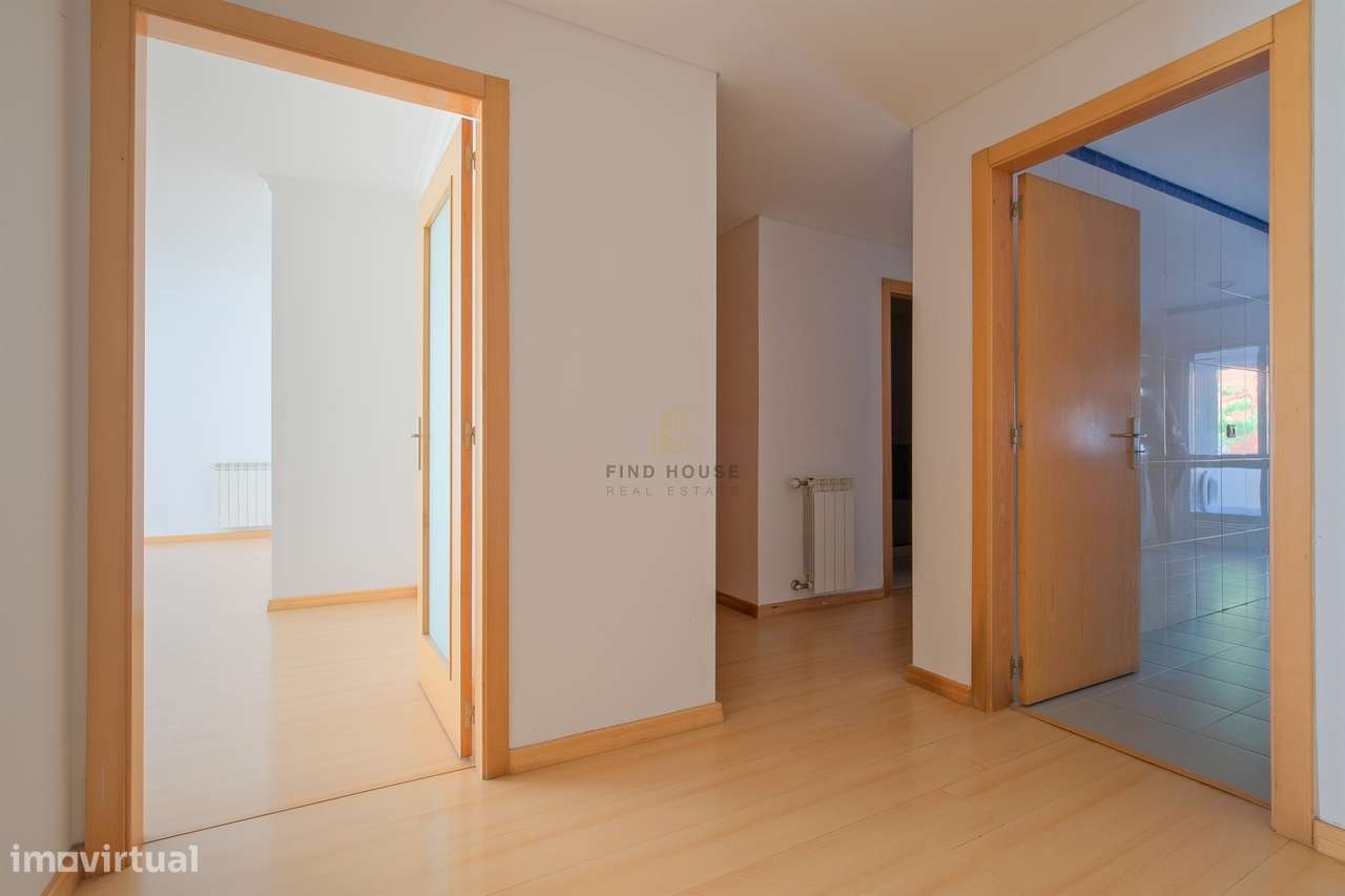 Arrenda-se T1 com garagem no Parque de São Domingos, em São Domingos d - Grande imagem: 3/28