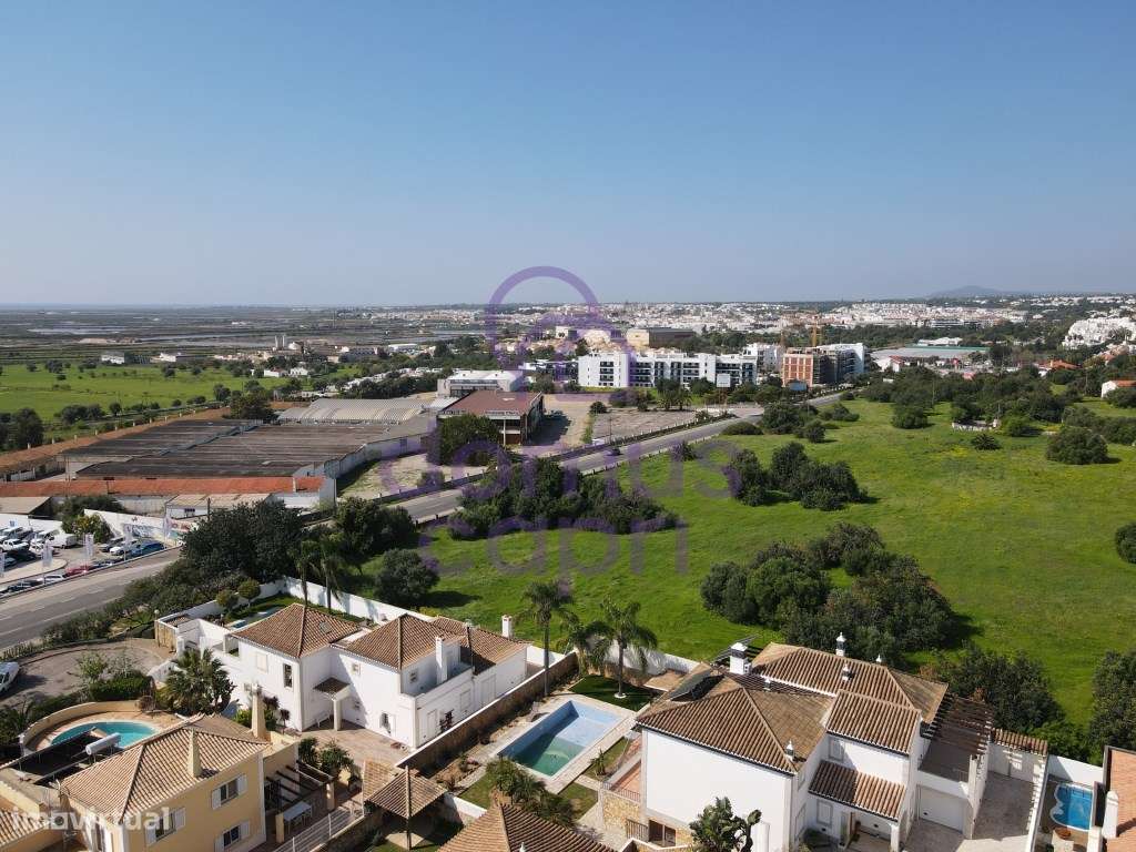 Moradia T2+1 com Quintal em Mato Santo Espírito - Tavira-17