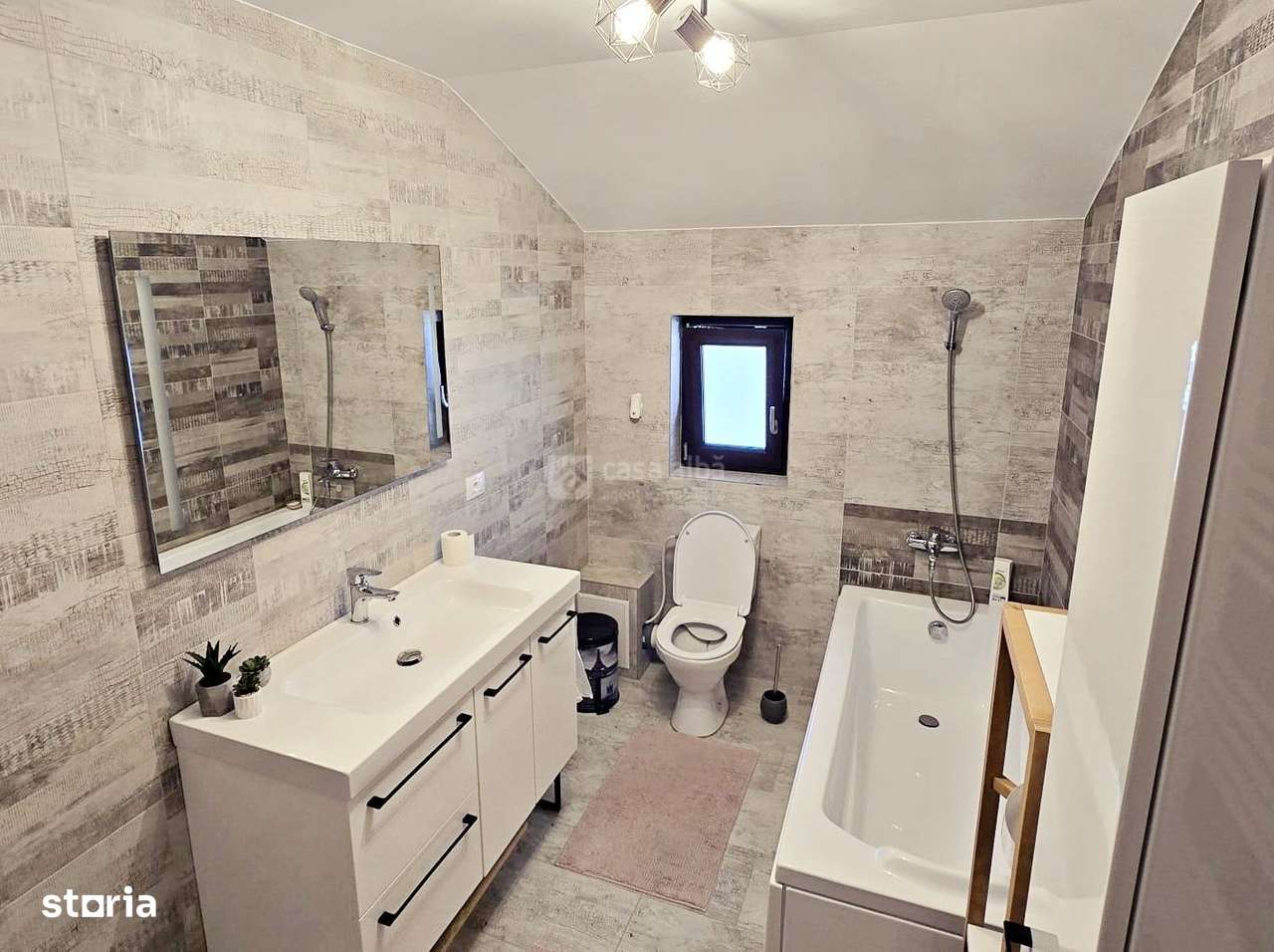 Breazu, proprietate superba P+E+pod, mobilata & utilata, ready to move - Imagine principală: 5/15