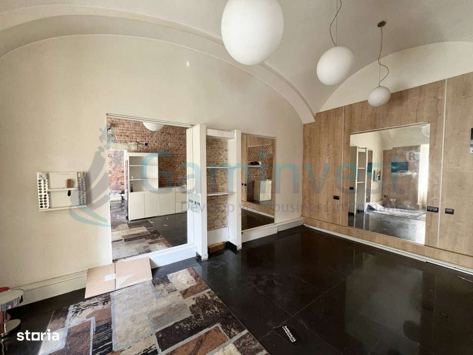 Apartament ultracentral de vanzare , Oradea, Bihor,V4118A,Gaminvest - Imagine principală: 3/8