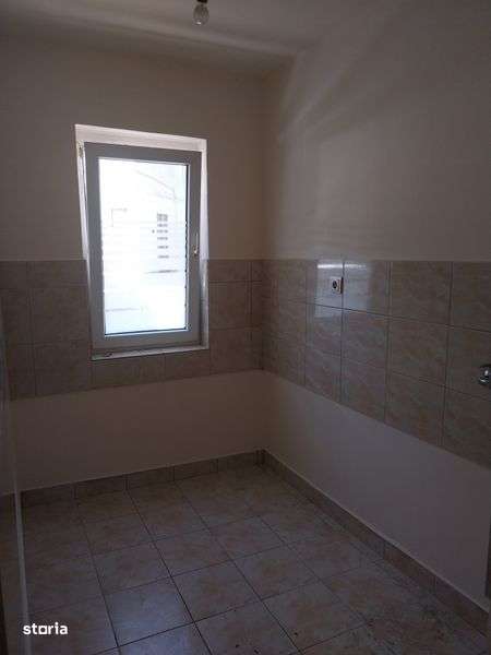 Apartament de vanzare Huedin la parter - Imagine principală: 4/7