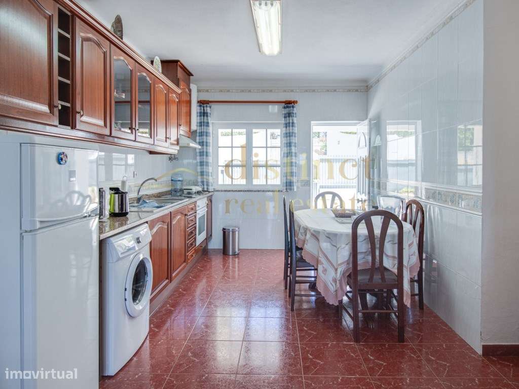 Moradia com 2 quartos e boas vistas-5