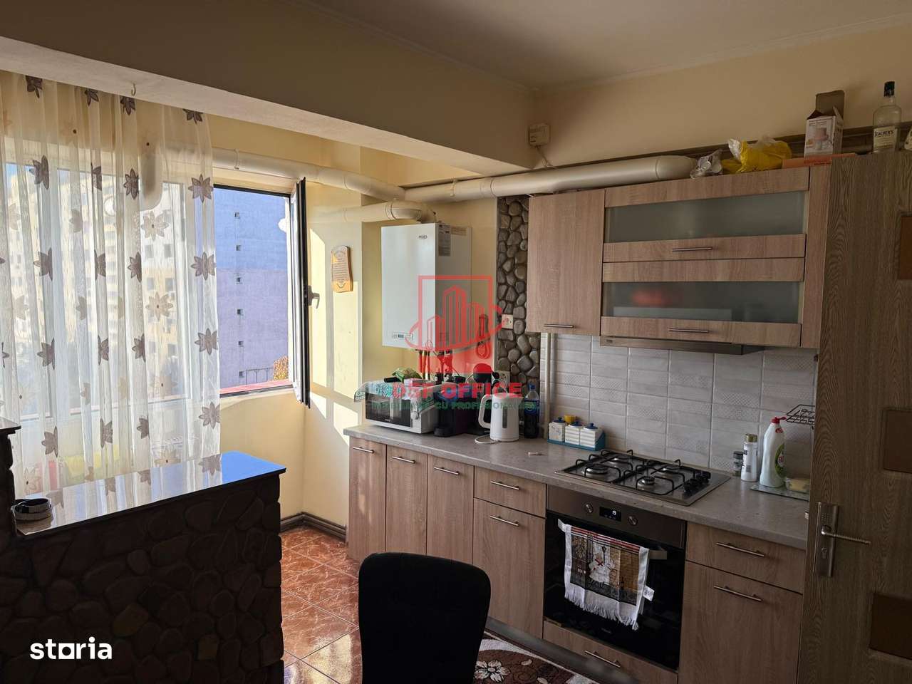 Ap 3 Camere Decomandat – Palas Mall, Podu Ros, Mobilat si Utilat-2