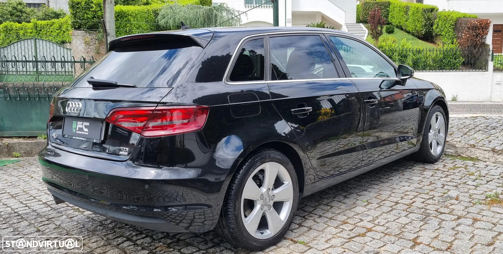 Audi A3 Sportback 1.6 TDI Attraction Ultra - 10