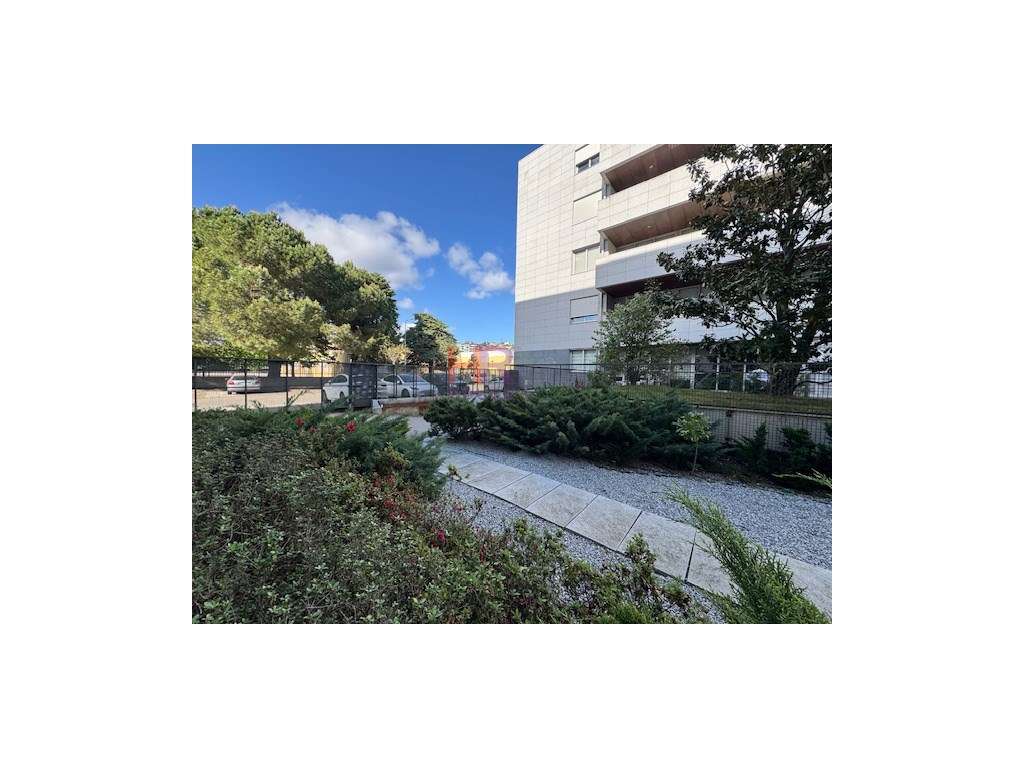 Apartamento T2 com garagem em Quinta das Nogueiras em Coimbra: Conf...-35