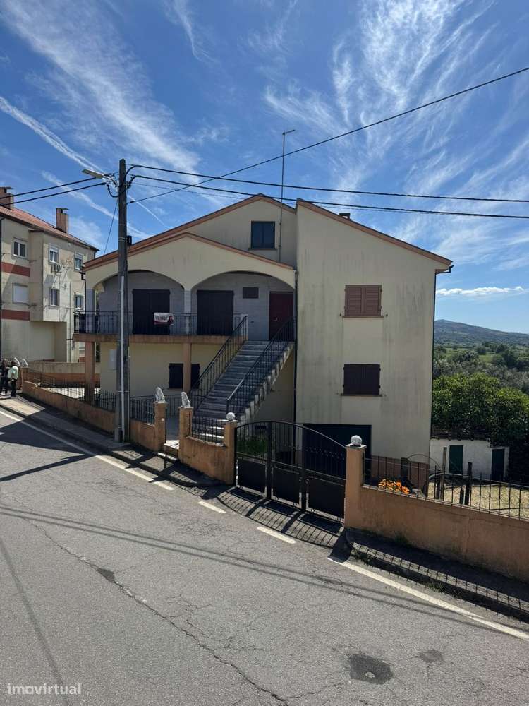 Exelente moradia em alcaria-6