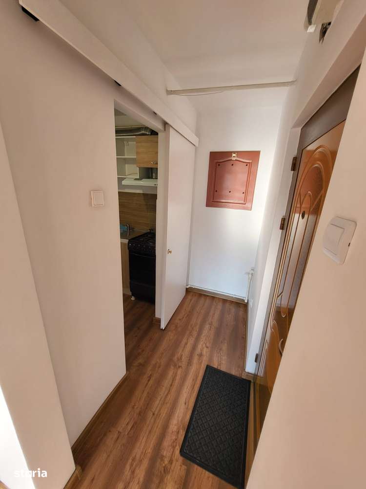 3 cam Micro 21 pret 65000 euro-1