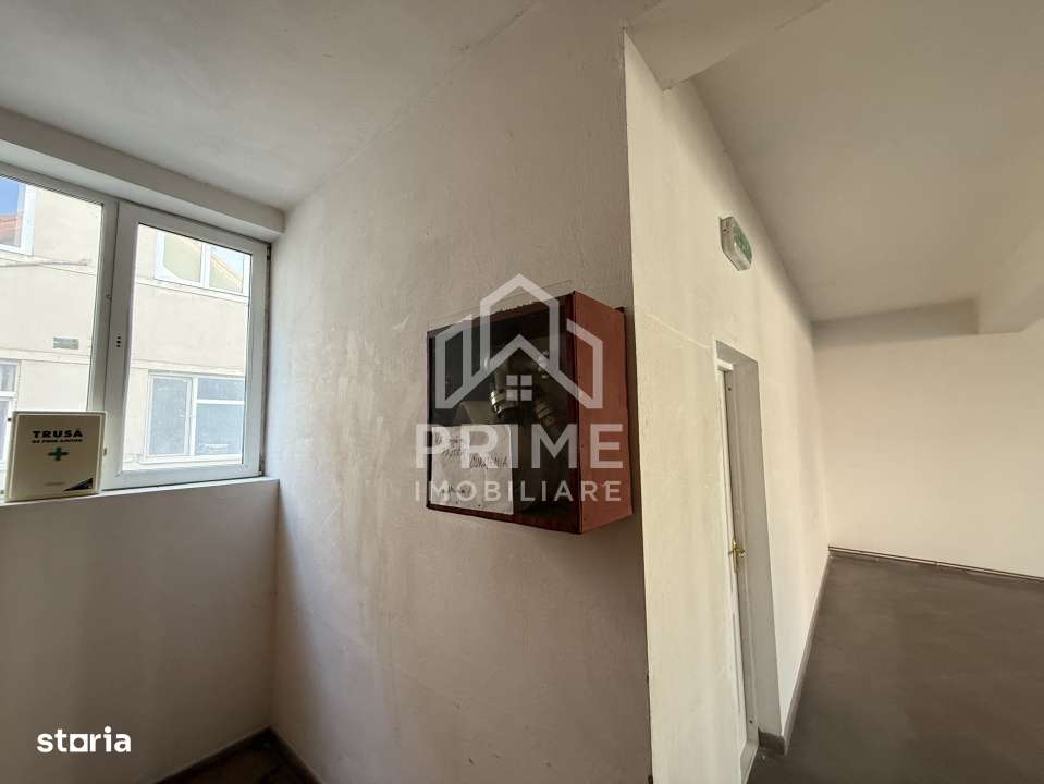 SPAȚIU COMERCIAL DE INCHIRIAT 800 MP - ALBA IULIA - ZONA CETATE - ULT - Imagine principală: 2/8