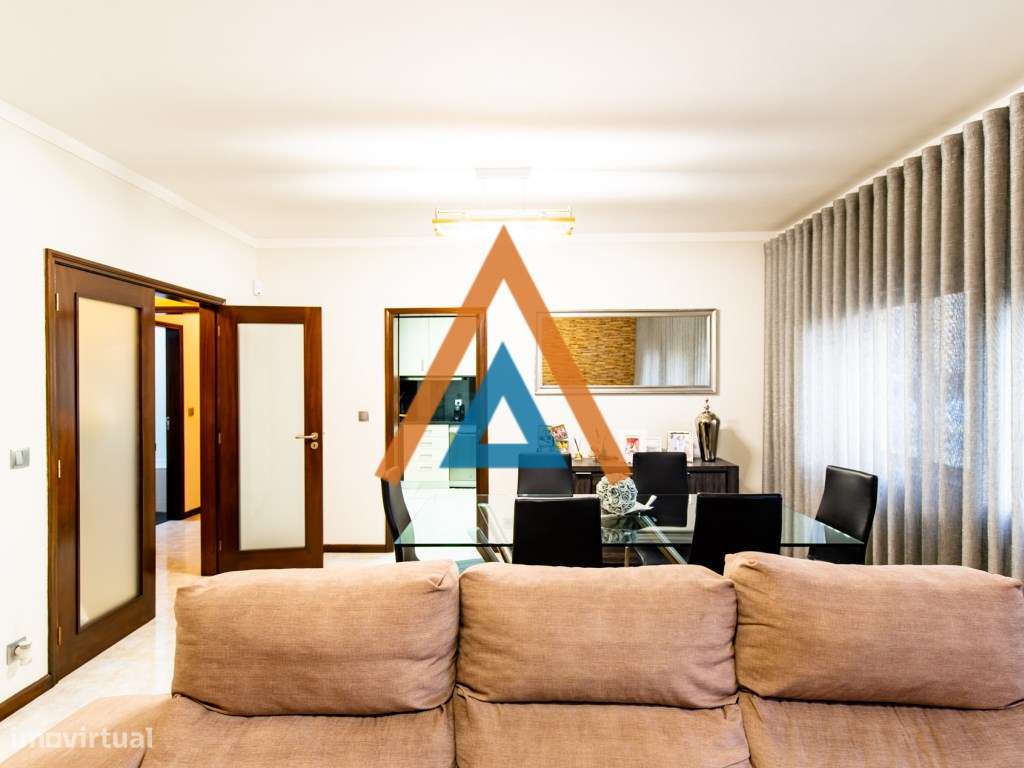 Excelente T2 - São João da Madeira-6