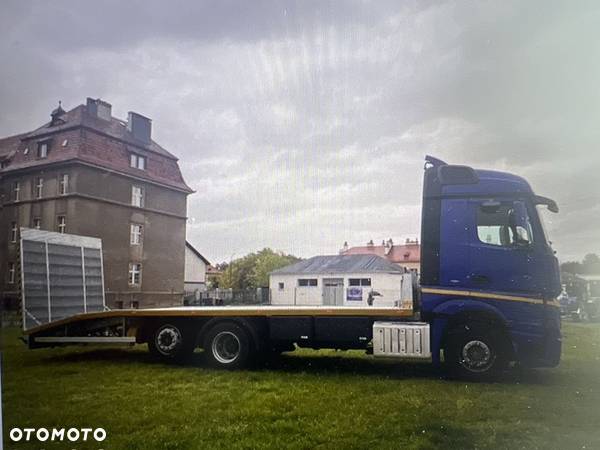 Mercedes-Benz Actros E6 - 11