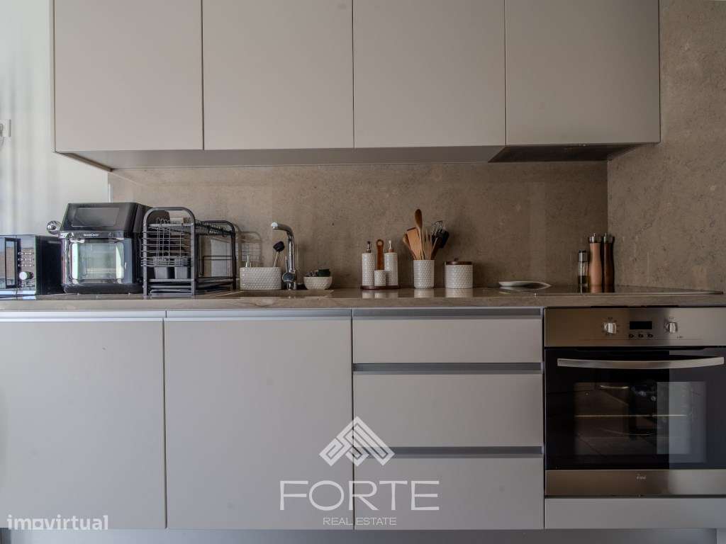 Apartamento T2 no Cavaco em Santa Maria da Feira-10