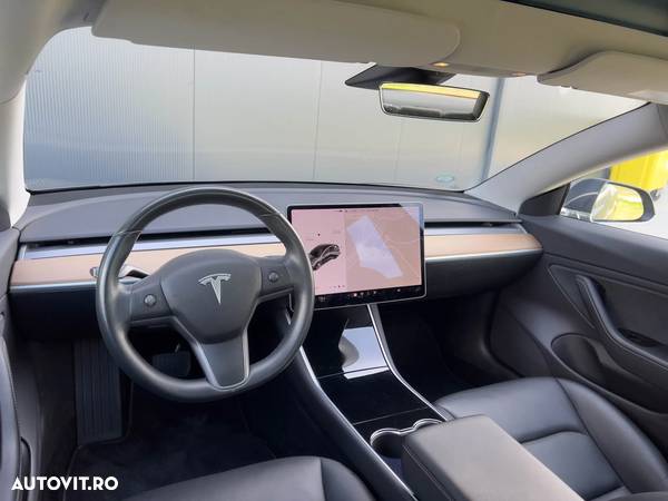 Tesla Model 3 Langstreckenbatterie Allradantrieb Dual Motor - 2