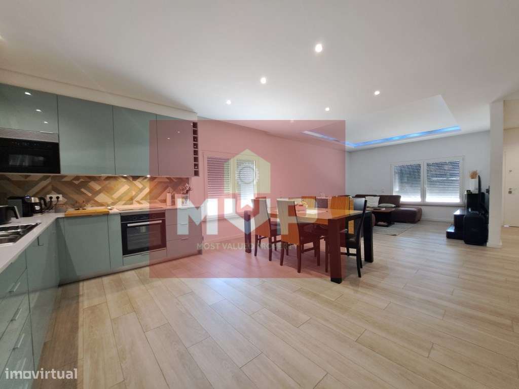 Moradia Térrea Moderna V3+ T2 com Vista Mar - Santa Bárbara de Nexe - Grande imagem: 5/49