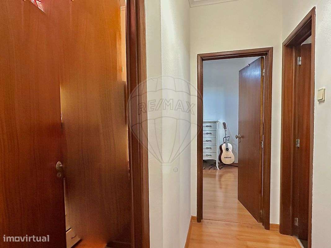 Apartamento T2 à venda em Lisboa-6