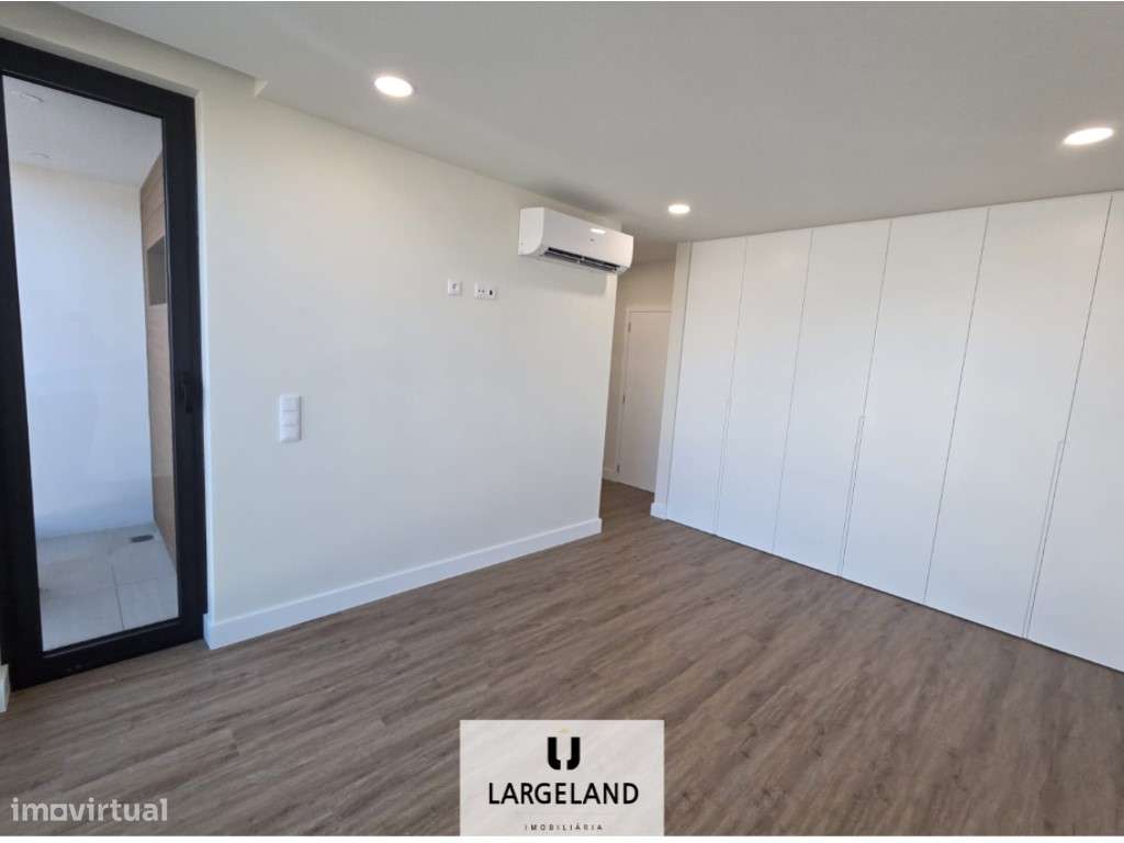 Moradia T4 em construção - Aradas, Aveiro - Grande imagem: 5/25