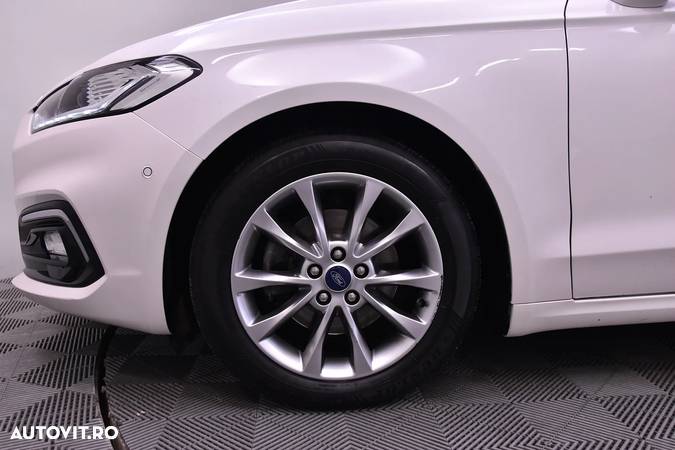 Ford Mondeo - 13