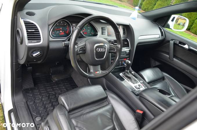 Audi Q7 3.0 TDI DPF Quattro Tiptronic - 16