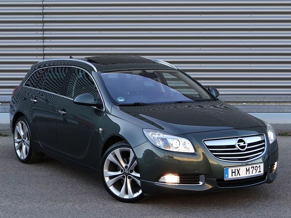 Opel Insignia A 2.0 Turbo Automatik Cosmo 2010