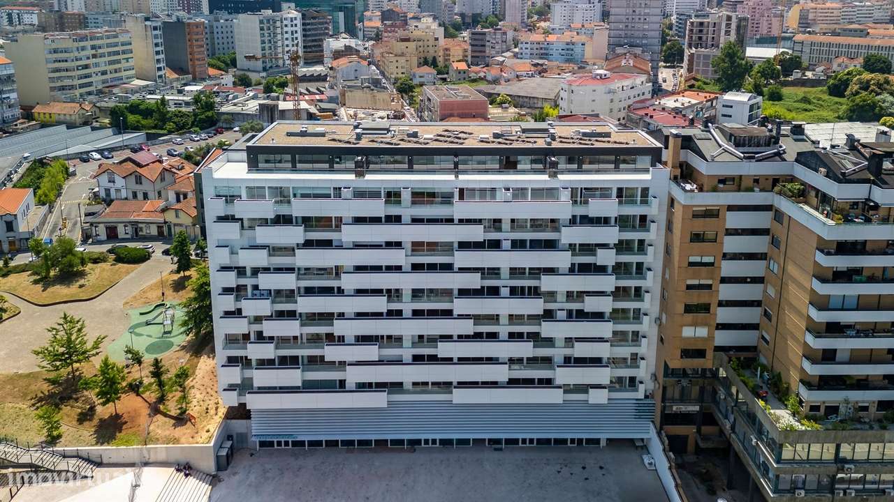 Apartamento T3 no empreedimento Eleven, Mafamude, Vila Nova de Gaia-46
